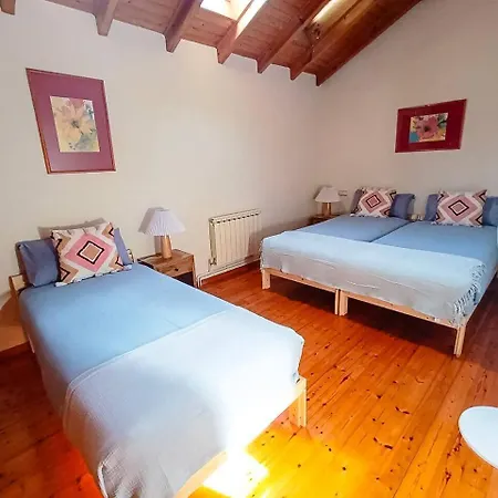 公寓 Escuelas De Collia A