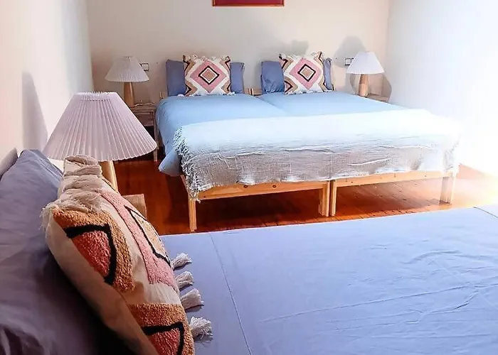 Apartment Escuelas De Collia A *